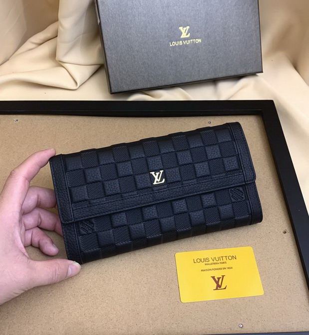 lu wallet-002